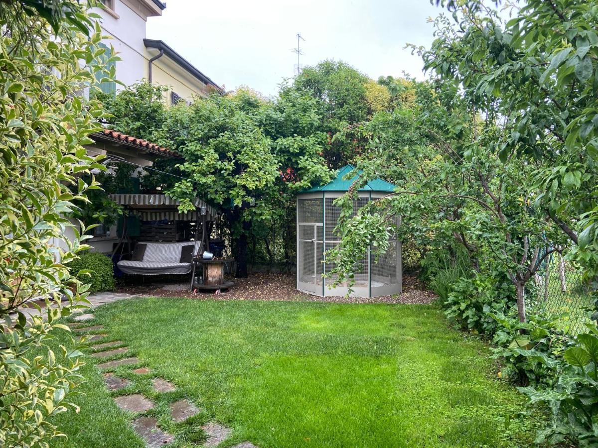 فندق Casa Porto Vecchio بسكييرا ديل غاردا المظهر الخارجي الصورة