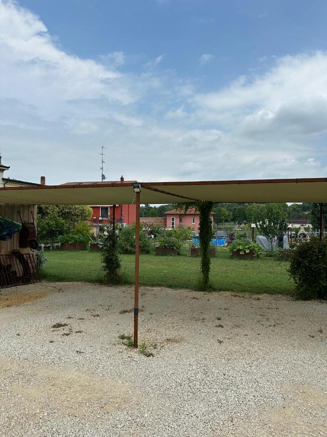 فندق Casa Porto Vecchio بسكييرا ديل غاردا المظهر الخارجي الصورة